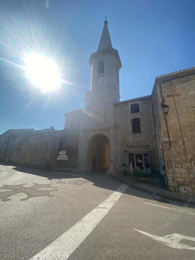 Le Studio En Provence Saint Didier  Экстерьер фото