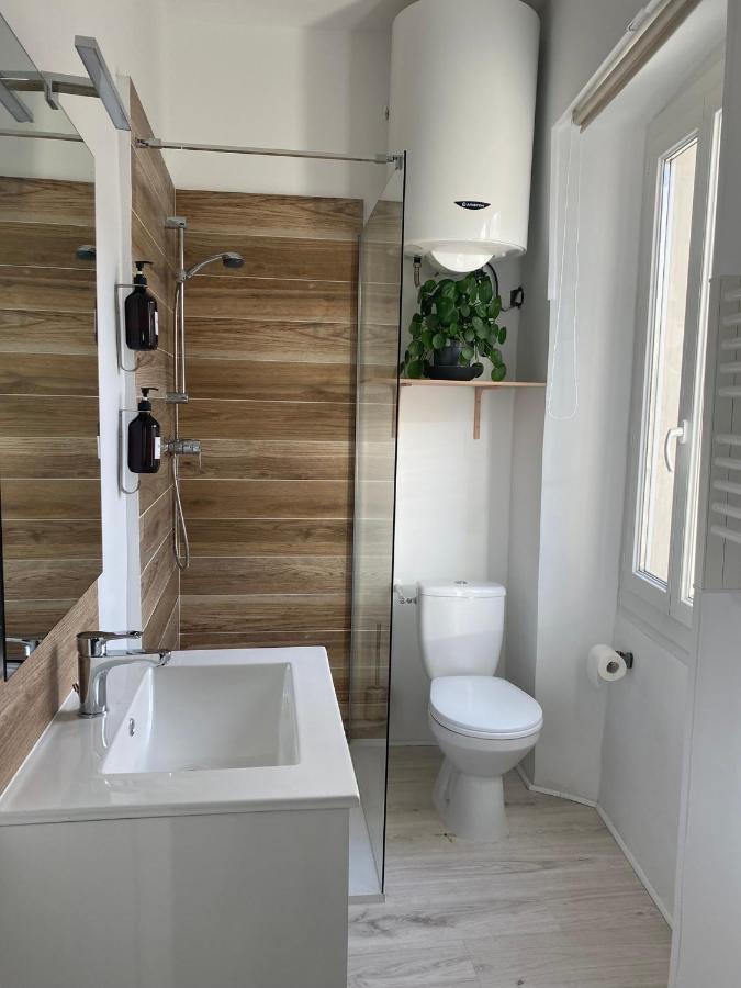 Le Studio En Provence Saint Didier  Экстерьер фото